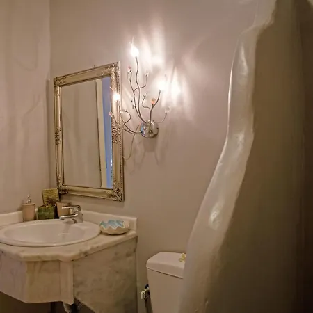 Seablue * Houlakia (Mykonos)