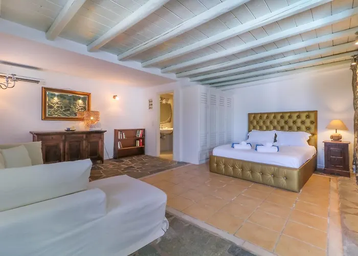 فيلة Seablue Houlakia (Mykonos)