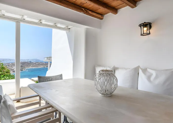 Seablue * Houlakia (Mykonos)